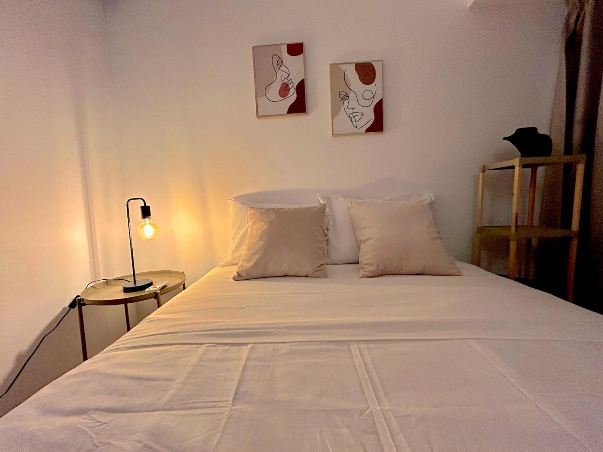 Queen Regina Suites By Platform 357 นิโคเซีย ภายนอก รูปภาพ