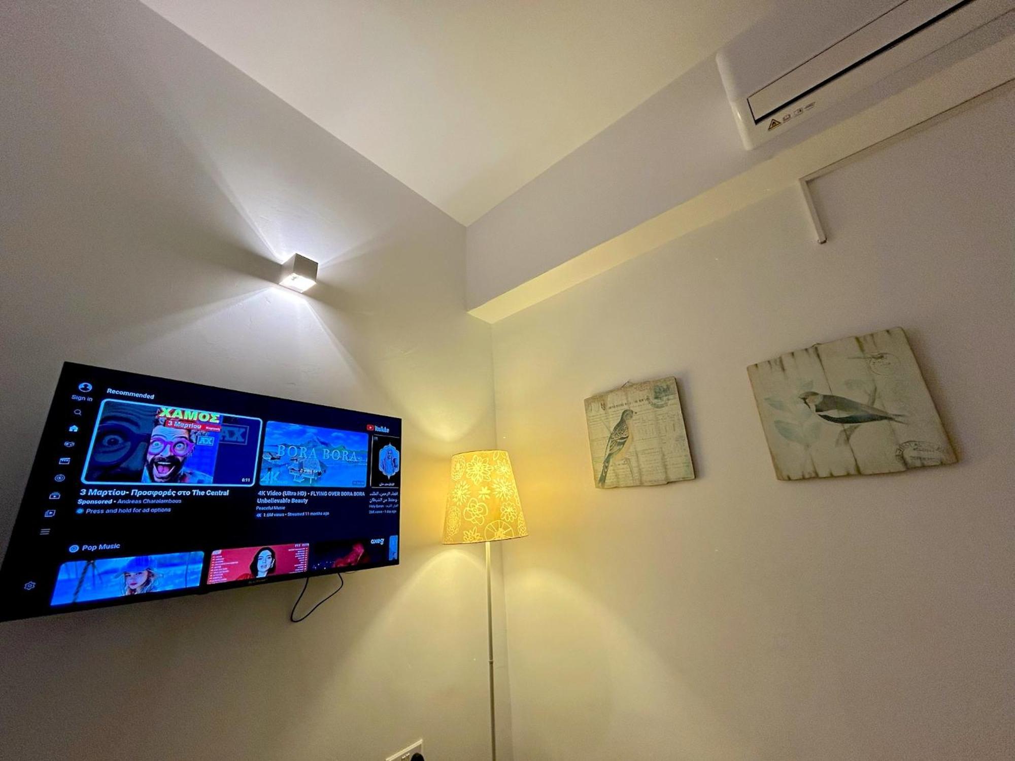 Queen Regina Suites By Platform 357 นิโคเซีย ภายนอก รูปภาพ